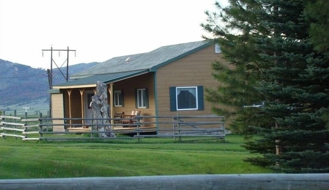 Staubach Creek Ranch, Great Mountain Vistas in Big Sky Country