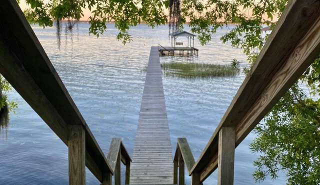 Stay 4 Nights Pay 3 Now–May 31, 2026! Excludes Holidays! Smooth Sailing 2 Bed