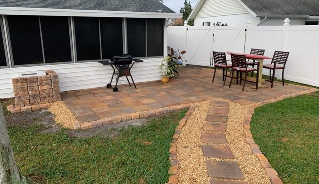 Stay 5 Nights, Get 1 Night Free - 4 BR home in quiet setting close to everything