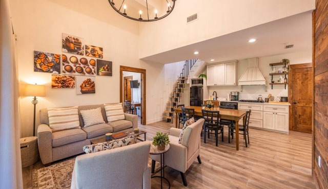 Stay Above a Chocolate Factory | Spacious Suite for 6 Walk to Café