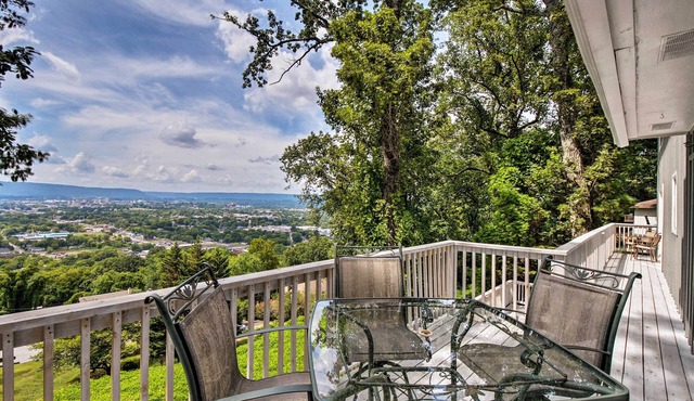 Stay Above it All! Modern Home on Missionary Ridge