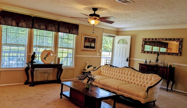 Stay at a 4-bedroom Unique Historic Landmark just outside of the city of Selma.n