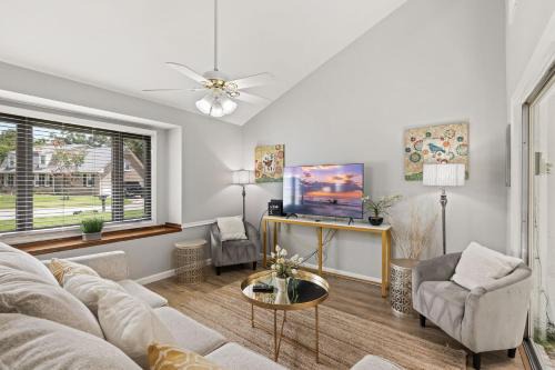 Stay at Cypress Cottage