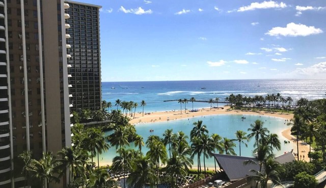 Stay at Ilikai – 2 Units Ocean Views! Sleeps 10, Great for Groups.