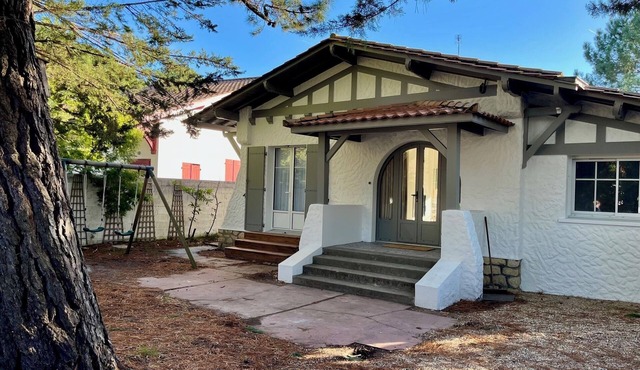 Stay at Le Pyla, 2 steps from Le Moulleau in a comfortable villa for 6 people