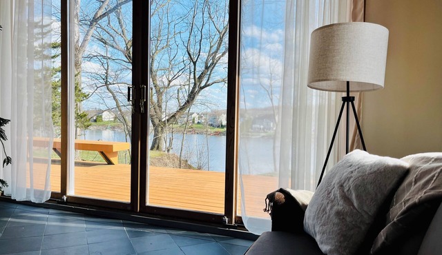 Stay at our cozy pet friendly River Retreat on the banks of the Seneca River.