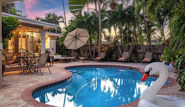 Stay at Bel Air by the Beach for Convenience