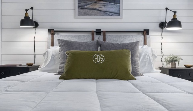 Stay Awhile | Brand New Luxury Suite
