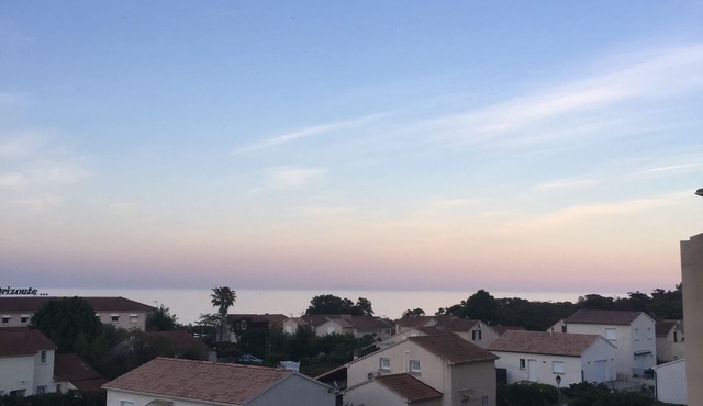 Stay by the sea on the Costa Verde - Sea view & direct beach access