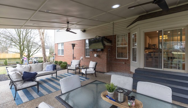 Stay Close to Shops, Restaurants, Fun & Easy Highway Access.