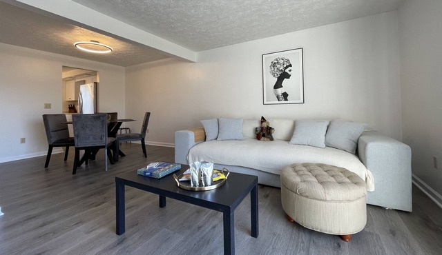 Stay comfortably with the whole family, in a quiet and safe neighborhood