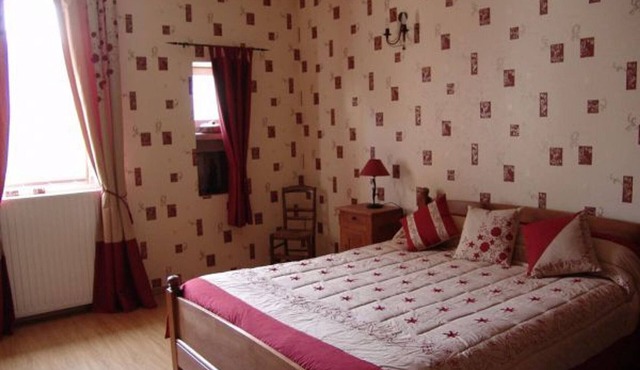 Stay in the heart of Joan of Arc's land with 4 unique rooms