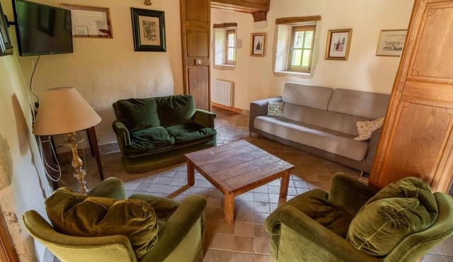 Stay in a Damigny Manor in Normandy