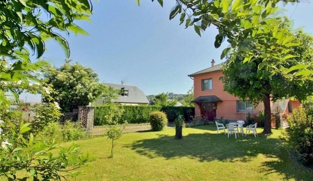 Stay in an Idyllic Setting with Mountain Views in Gerde