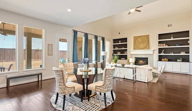 Stay In Luxury In Large Family Home