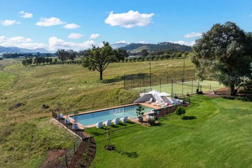 Stay in Mudgee The Grove, The Church, And Premium Private Homestead