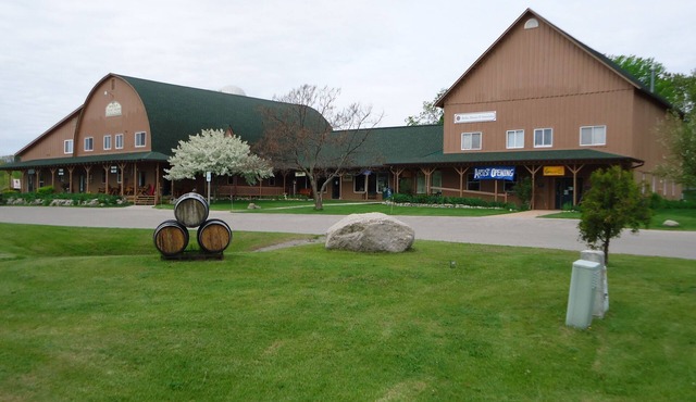 Stay in the heart of Leelanau county wine tasting region. Views to Traverse Bay