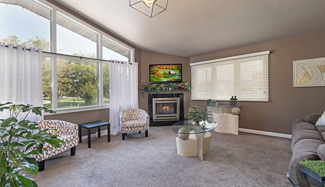 Stay in the heart of downtown Highland in this spacious luxury loft!