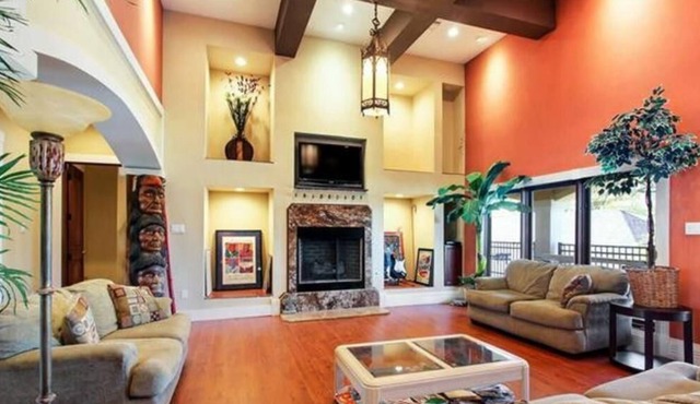 Stay In Your Own Italian-Styled Villa! 1, 2, or 3 Villa Suites Available.