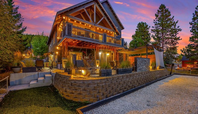 Stay Longer Without Adding Nights + 6BD/6BA Compound/Spa + 1 PM Check In/Out