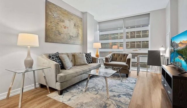 Stay near Everything! Pristine 2BR w. Dog Park, Gym & Parking