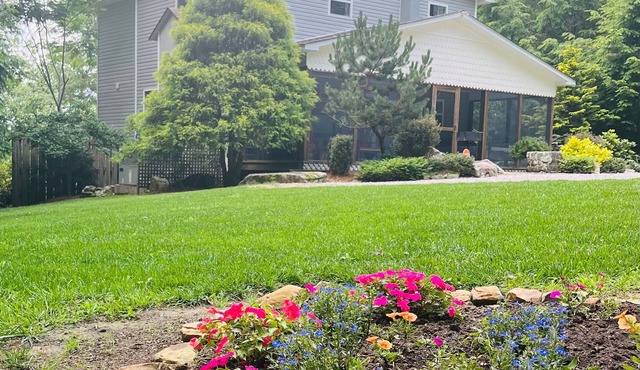 Stay on a WATERFALL! 13 Acres, Huge Deck, Bluffs, and Views You’ll Never Forget!
