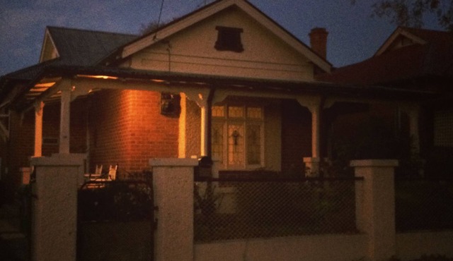 Stay on Simmons "Ivanhoe"