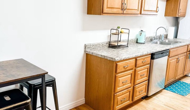 Stay on the Bricks! 1-Bedroom Apartment in Historic Downtown Hays