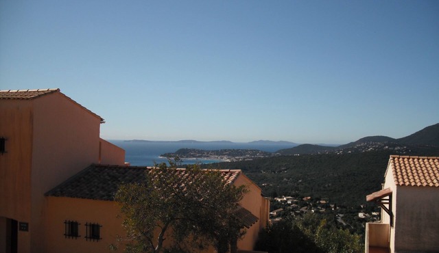 Stay on the peninsula of Saint Tropez at LA CROIX VALMER