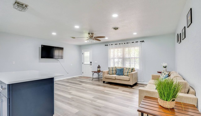 Stay & Play in Belleview: Welcoming Home w/Yard