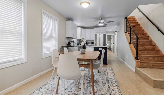 Stay & Play: New 3BR, Hot Tub + Games