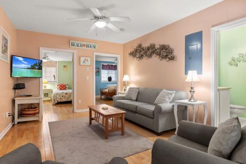 Stay Steps from Beach with Pool AC Parking