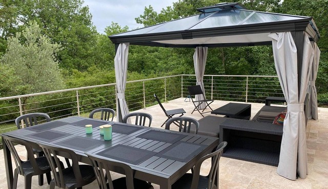 Stay with Pool Near Rocamadour