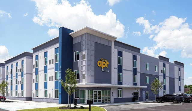 stayAPT Suites Madison-Greenbrier