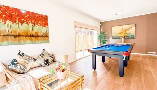 StayAU Family Haven Pet-Friendly Caroline Springs