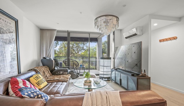 StayAU Modern Townhouse