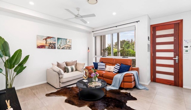 StayAU Spacious Townhouse Asquith near Golf