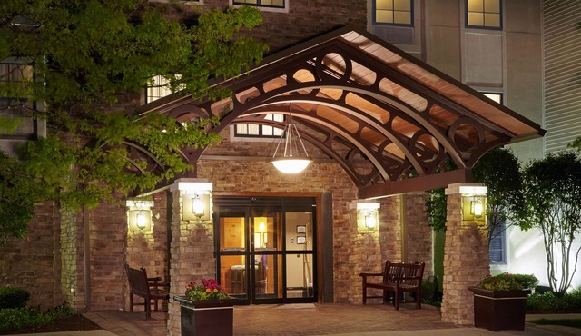 Staybridge Suites Chicago - Glenview by IHG