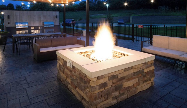 Staybridge Suites Cincinnati East Milford by IHG