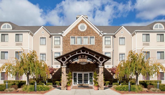 Staybridge Suites Columbus-Airport by IHG