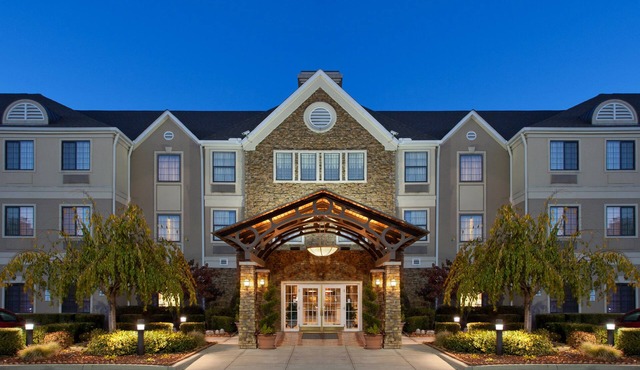 Staybridge Suites Columbus-Airport by IHG