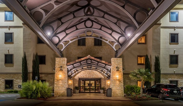 Staybridge Suites DFW Airport North by IHG