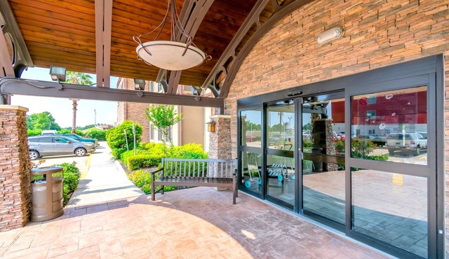 Staybridge Suites Houston IAH - Beltway 8 by IHG