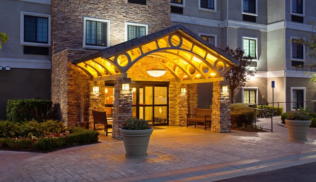 Staybridge Suites Lake Forest by IHG