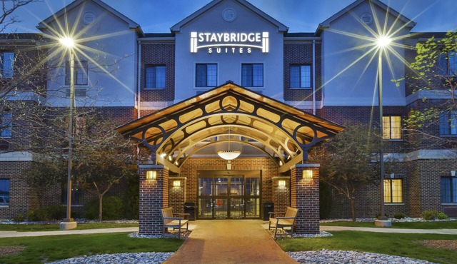Staybridge Suites Lansing - Okemos by IHG