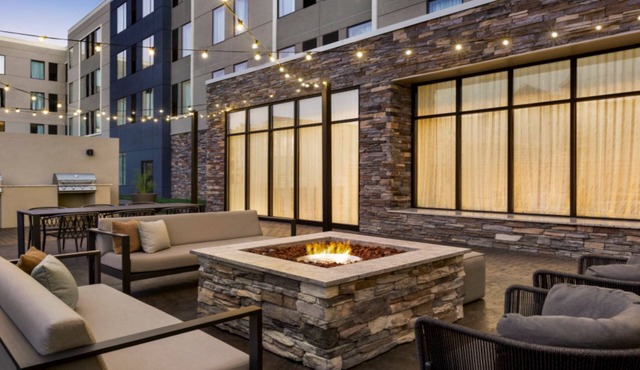 Staybridge Suites Lexington S Medical Ctr Area by IHG