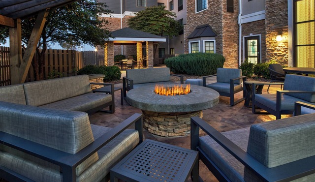 Staybridge Suites Lincoln Northeast by IHG