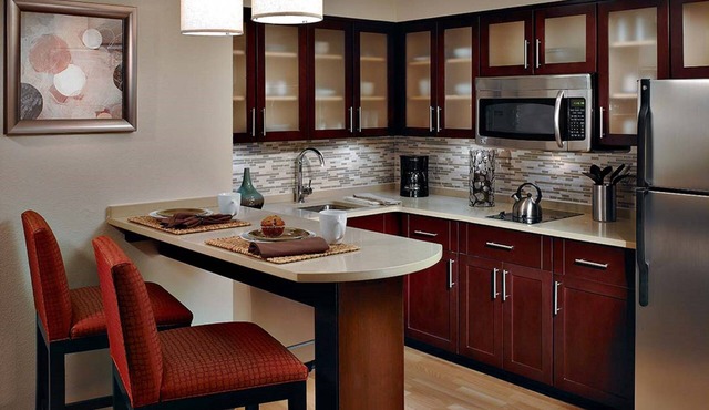 Staybridge Suites Liverpool Syra by IHG