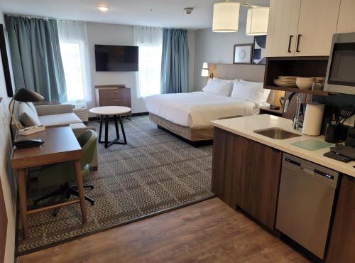 Staybridge Suites - Louisville - Expo Center by IHG