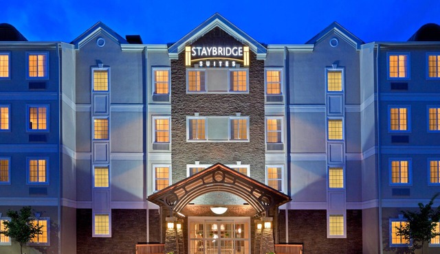 Staybridge Suites Philadelphia Valley Forge 422 by IHG